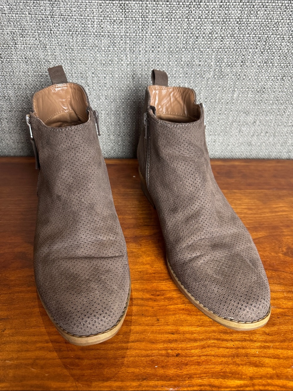 Universal Thread Marlis Suede Perforated Ankle Booties - Taupe Brown Size 8